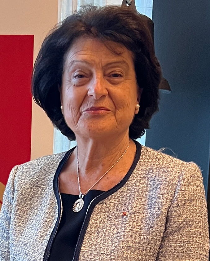 Madame Yvette Lambin-Berti : Secrétaire d'Etat